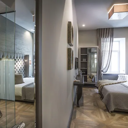 Forvm Boutique 3* Trieste