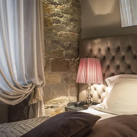 福尔姆精品酒店 3* 的里雅斯特