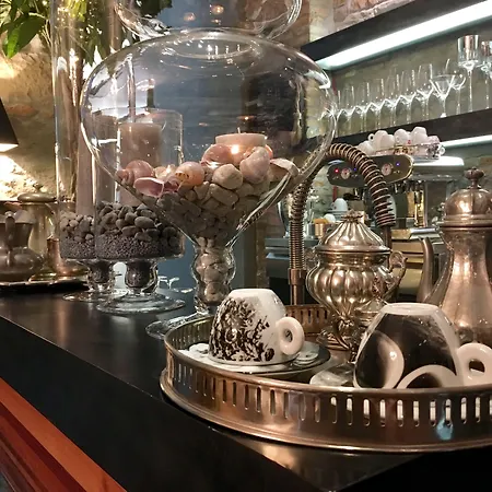 Готель Forvm Boutique