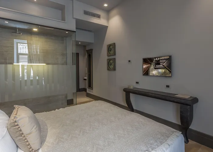 Forvm Boutique 3* Trieste